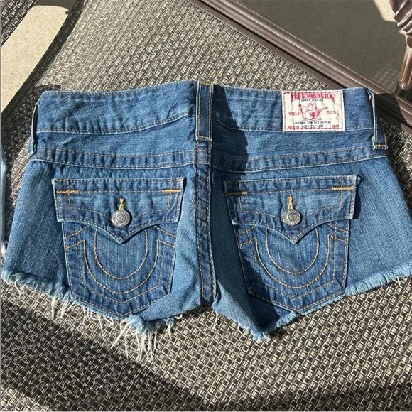 Blue Denim Women's Shorts - Picture 4 of 4